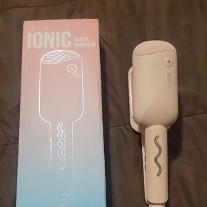 Novus Ionic Hair Waver in Cream